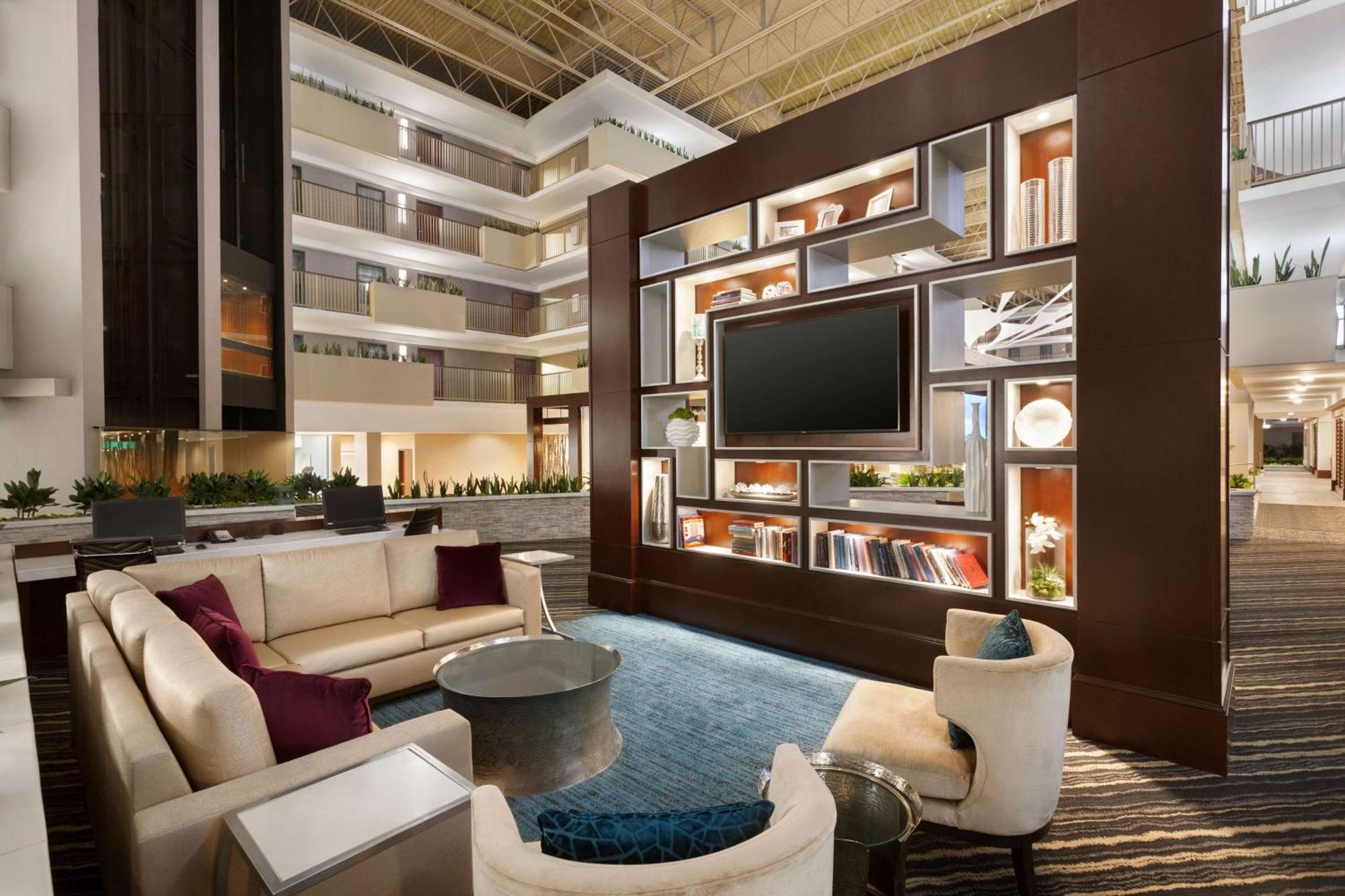 Embassy Suites By Hilton Atlanta Airport College Park Zewnętrze zdjęcie
